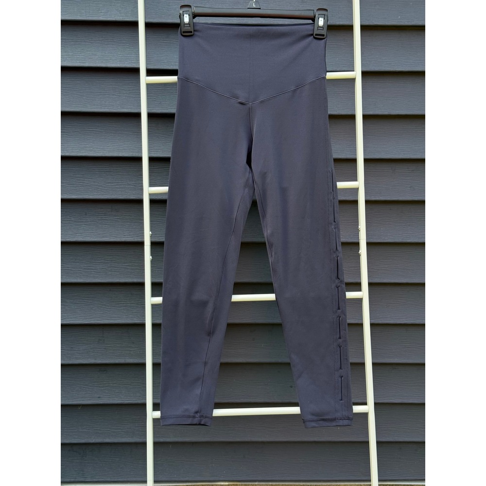 Aerie Chill Play Move High Waisted Leggings Navy Laser Cut Detail M‎ Clean Girl